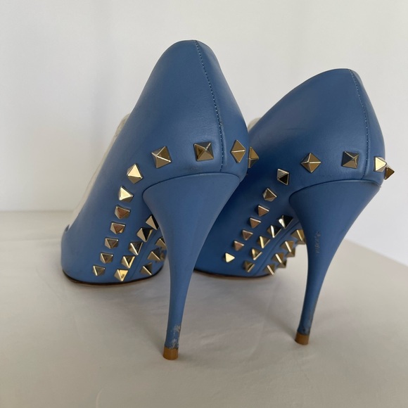 Authentic Valentino Garavani Blue leather Rockstud heels size 40 - Picture 8 of 16